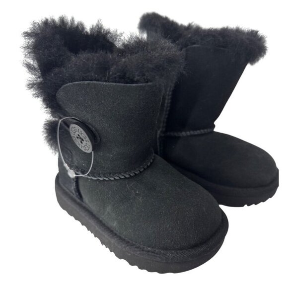 NEW UGG Toddler Bailey Button II Water-resistant Black Suede Boot Shearling Sz 6 - Picture 1 of 7
